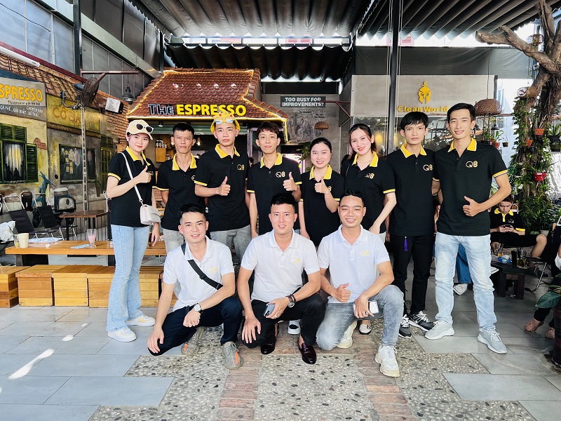 Khu vực sản xuất bảng hiệu